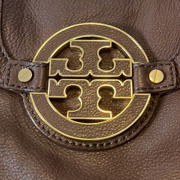 Tory Burch Amanda hobo bag, dark brown leather, great condition - Picture 4 of 16